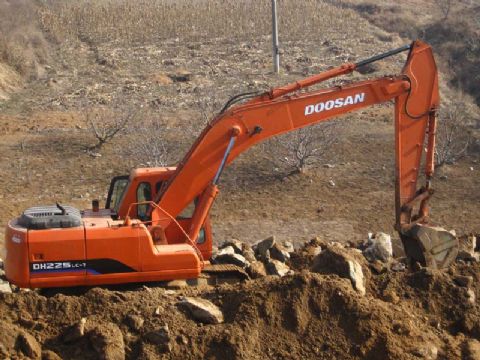 Selling Used Crawler Daewoo Dh225lc-7 Excavator